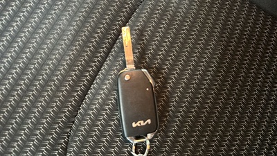 Kia Ceed 1.6 MHEV iMT Drive 100 kW (136 CV) 9 Kia Ceed 1.6 MHEV iMT Drive 100 kW (136 CV) 9