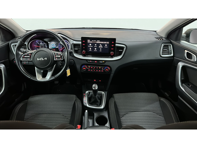 Kia Ceed 1.6 MHEV iMT Drive 100 kW (136 CV) 9 Kia Ceed 1.6 MHEV iMT Drive 100 kW (136 CV) 9