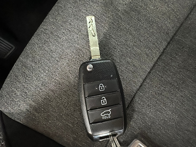 Kia Stonic 1.2 DPi Concept 62 kW (84 CV) 4 Kia Stonic 1.2 DPi Concept 62 kW (84 CV) 4