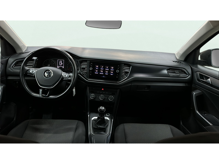 Volkswagen T-Roc Edition 1.0 TSI 81 kW (110 CV) Vehículo usado en Madrid Volkswagen T-Roc Edition 1.0 TSI 81 kW (110 CV) Vehículo usado en Madrid