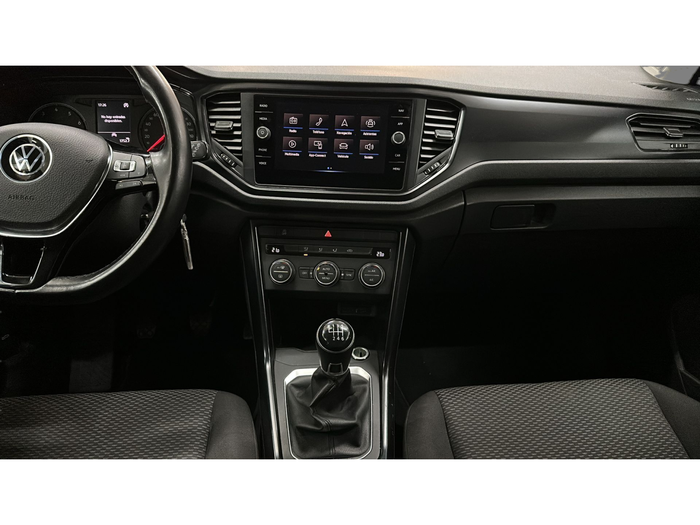 Volkswagen T-Roc Edition 1.0 TSI 81 kW (110 CV) Vehículo usado en Madrid Volkswagen T-Roc Edition 1.0 TSI 81 kW (110 CV) Vehículo usado en Madrid