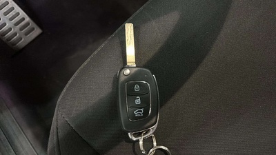 Hyundai Bayon 1.0 TGDI 48V Maxx DCT 74 kW (100 CV) 2 Hyundai Bayon 1.0 TGDI 48V Maxx DCT 74 kW (100 CV) 2