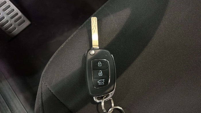 Hyundai Bayon 1.0 TGDI 48V Maxx DCT 74 kW (100 CV) Vehículo usado en Madrid Hyundai Bayon 1.0 TGDI 48V Maxx DCT 74 kW (100 CV) Vehículo usado en Madrid