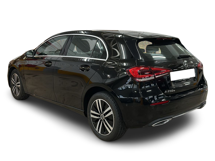 Mercedes-Benz Clase A 250 e 160 kW (218 CV) Vehículo usado en Madrid Mercedes-Benz Clase A 250 e 160 kW (218 CV) Vehículo usado en Madrid