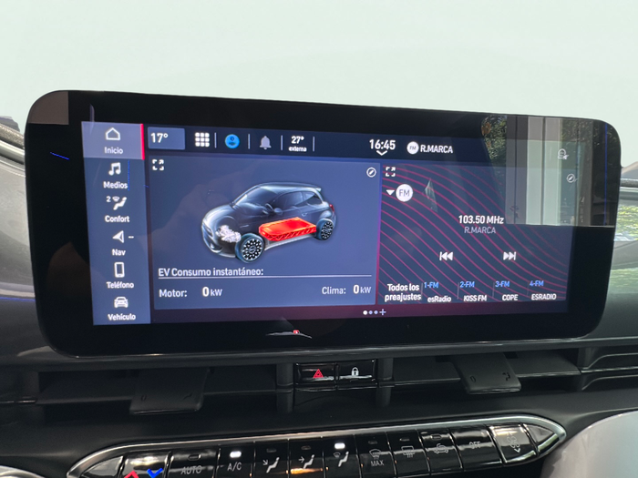 Fiat 500 Electrico Icon Hb 320km 85 kW (118 CV) Vehículo usado en Madrid Fiat 500 Electrico Icon Hb 320km 85 kW (118 CV) Vehículo usado en Madrid