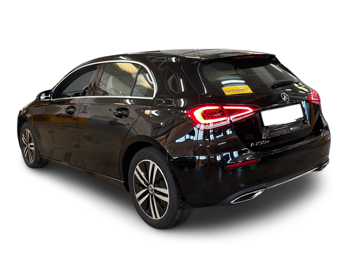 Mercedes-Benz Clase A 250 e 160 kW (218 CV) Vehículo usado en Madrid Mercedes-Benz Clase A 250 e 160 kW (218 CV) Vehículo usado en Madrid