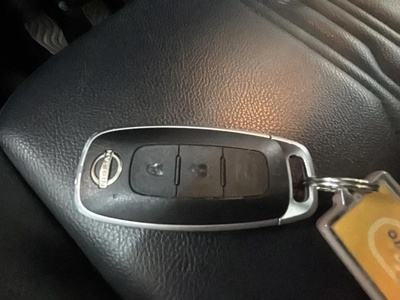 Nissan Juke DIG-T Tekna 84 kW (114 CV) 4 Nissan Juke DIG-T Tekna 84 kW (114 CV) 4