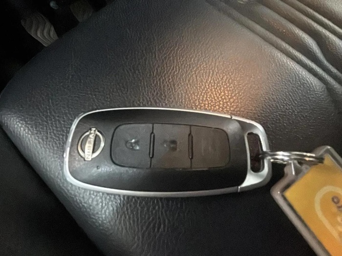 Nissan Juke DIG-T Tekna 84 kW (114 CV) Vehículo usado en Madrid Nissan Juke DIG-T Tekna 84 kW (114 CV) Vehículo usado en Madrid