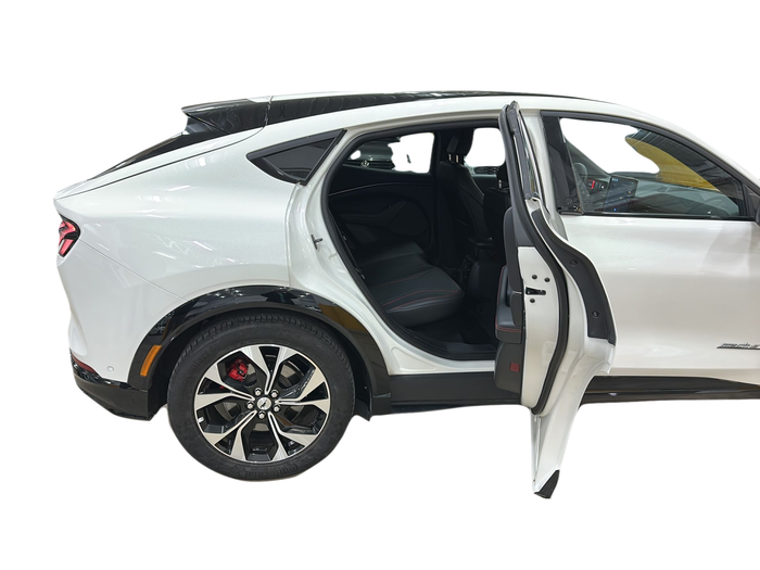 Ford Mustang Mach-E GT AWD Batería 98.8Kwh 358 kW (487 CV) Vehículo usado en Madrid Ford Mustang Mach-E GT AWD Batería 98.8Kwh 358 kW (487 CV) Vehículo usado en Madrid