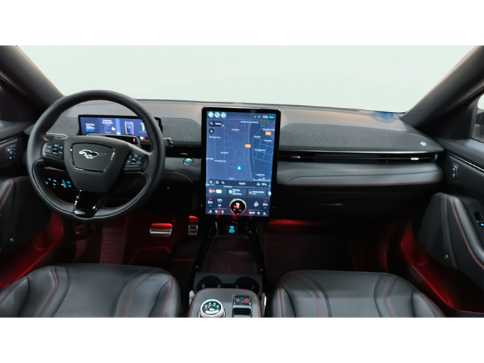 Ford Mustang Mach-E GT AWD Batería 98.8Kwh 358 kW (487 CV) Vehículo usado en Madrid Ford Mustang Mach-E GT AWD Batería 98.8Kwh 358 kW (487 CV) Vehículo usado en Madrid