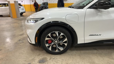 Ford Mustang Mach-E GT AWD Batería 98.8Kwh 358 kW (487 CV) 8 Ford Mustang Mach-E GT AWD Batería 98.8Kwh 358 kW (487 CV) 8