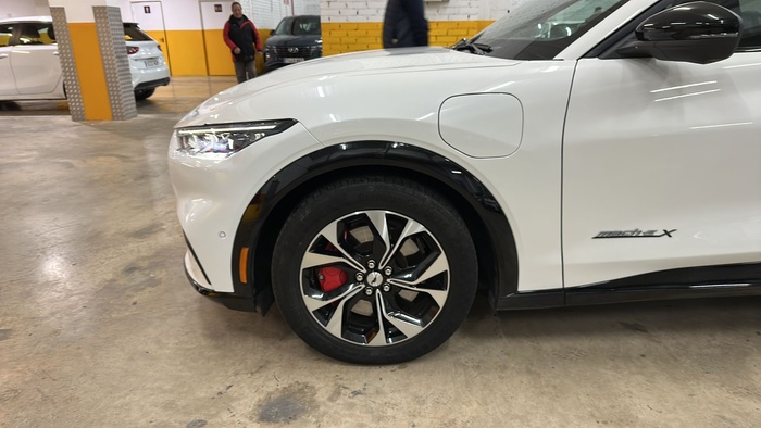 Ford Mustang Mach-E GT AWD Batería 98.8Kwh 358 kW (487 CV) Vehículo usado en Madrid Ford Mustang Mach-E GT AWD Batería 98.8Kwh 358 kW (487 CV) Vehículo usado en Madrid