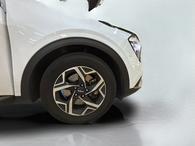 Kia Sportage 1.6 CRDi MHEV Business 4x2 100 kW (136 CV) 9 Kia Sportage 1.6 CRDi MHEV Business 4x2 100 kW (136 CV) 9