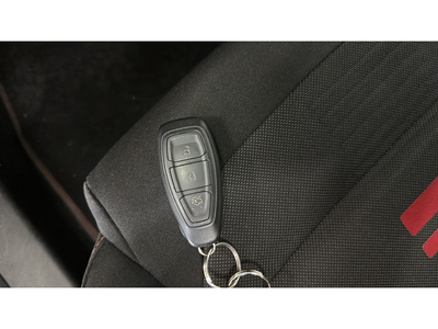 Ford Fiesta 1.0 EcoBoost MHEV ST-Line 92 kW (125 CV) 35 Ford Fiesta 1.0 EcoBoost MHEV ST-Line 92 kW (125 CV) 35