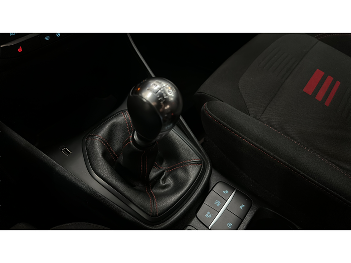 Ford Fiesta 1.0 EcoBoost MHEV ST-Line 92 kW (125 CV) Vehículo usado en Madrid Ford Fiesta 1.0 EcoBoost MHEV ST-Line 92 kW (125 CV) Vehículo usado en Madrid