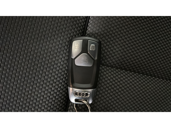 Audi Q5 Sportback S line 40 TDI quattro ultra 150 kW (204 CV) S tronic Vehículo usado en Madrid Audi Q5 Sportback S line 40 TDI quattro ultra 150 kW (204 CV) S tronic Vehículo usado en Madrid