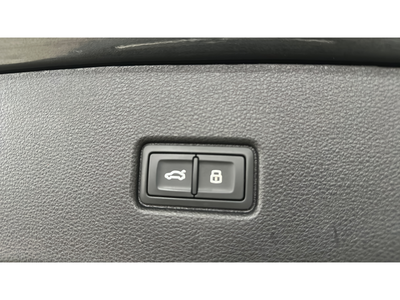 Audi Q5 Sportback S line 40 TDI quattro ultra 150 kW (204 CV) S tronic 34 Audi Q5 Sportback S line 40 TDI quattro ultra 150 kW (204 CV) S tronic 34