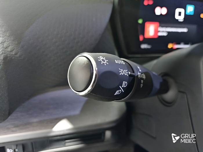 Citroen C5 X PureTech 130 S&S Feel Pack EAT8 96 kW (130 CV) Vehículo usado en Lleida Citroen C5 X PureTech 130 S&S Feel Pack EAT8 96 kW (130 CV) Vehículo usado en Lleida