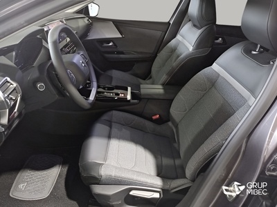 Citroen C5 X PureTech 130 S&S Feel Pack EAT8 96 kW (130 CV) 9 Citroen C5 X PureTech 130 S&S Feel Pack EAT8 96 kW (130 CV) 9