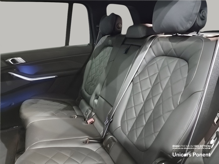 BMW X7 xDrive40d 259 kW (352 CV) Vehículo usado en Lleida BMW X7 xDrive40d 259 kW (352 CV) Vehículo usado en Lleida