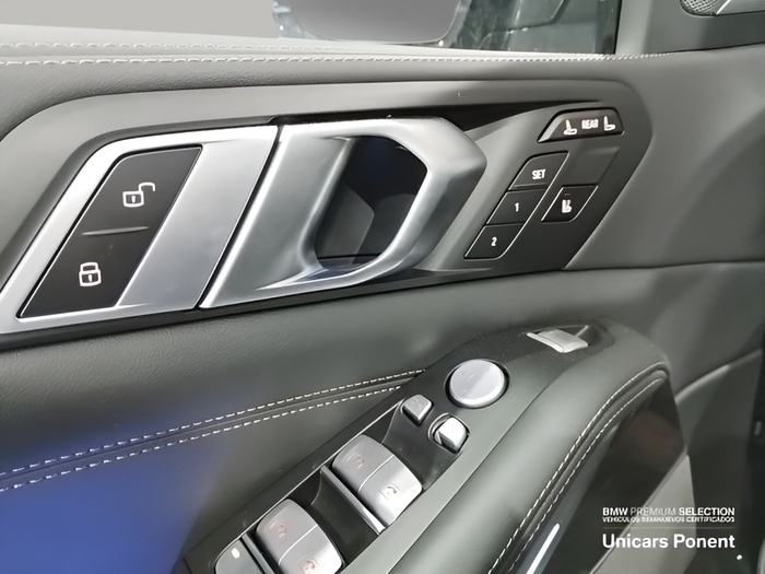 BMW X7 xDrive40d 259 kW (352 CV) Vehículo usado en Lleida BMW X7 xDrive40d 259 kW (352 CV) Vehículo usado en Lleida