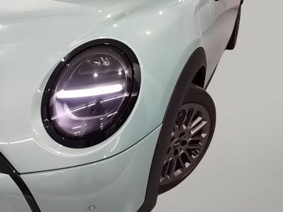 MINI MINI 5 Puertas Cooper C 115 kW (156 CV) 6 MINI MINI 5 Puertas Cooper C 115 kW (156 CV) 6