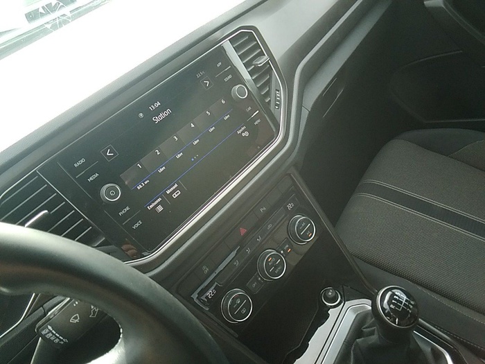 Volkswagen T-Roc Advance 1.6 TDI 85 kW (115 CV) Vehículo usado en Madrid Volkswagen T-Roc Advance 1.6 TDI 85 kW (115 CV) Vehículo usado en Madrid