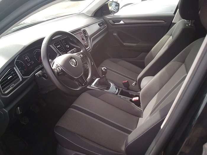 Volkswagen T-Roc Advance 1.6 TDI 85 kW (115 CV) Vehículo usado en Madrid Volkswagen T-Roc Advance 1.6 TDI 85 kW (115 CV) Vehículo usado en Madrid