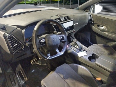 DS DS7 Crossback E-Tense 225 Performance Line Auto 165 kW (225 CV) 7 DS DS7 Crossback E-Tense 225 Performance Line Auto 165 kW (225 CV) 7