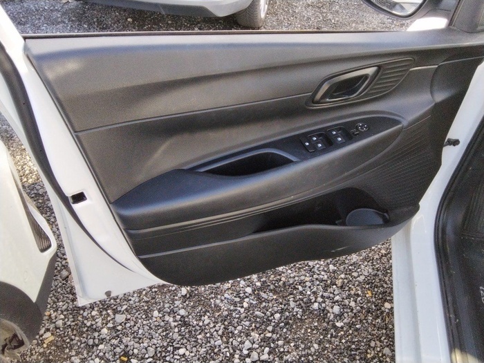 Hyundai i20 1.0 TGDI 48V Klass 74 kW (100 CV) Vehículo usado en Madrid Hyundai i20 1.0 TGDI 48V Klass 74 kW (100 CV) Vehículo usado en Madrid