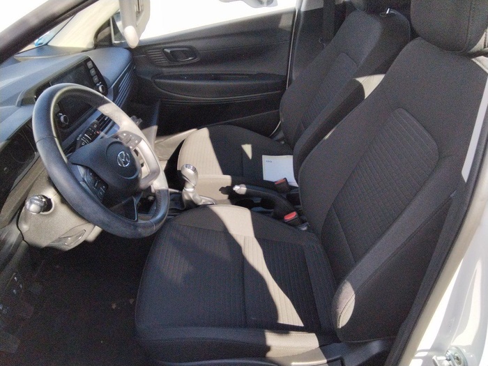 Hyundai i20 1.0 TGDI 48V Klass 74 kW (100 CV) Vehículo usado en Madrid Hyundai i20 1.0 TGDI 48V Klass 74 kW (100 CV) Vehículo usado en Madrid