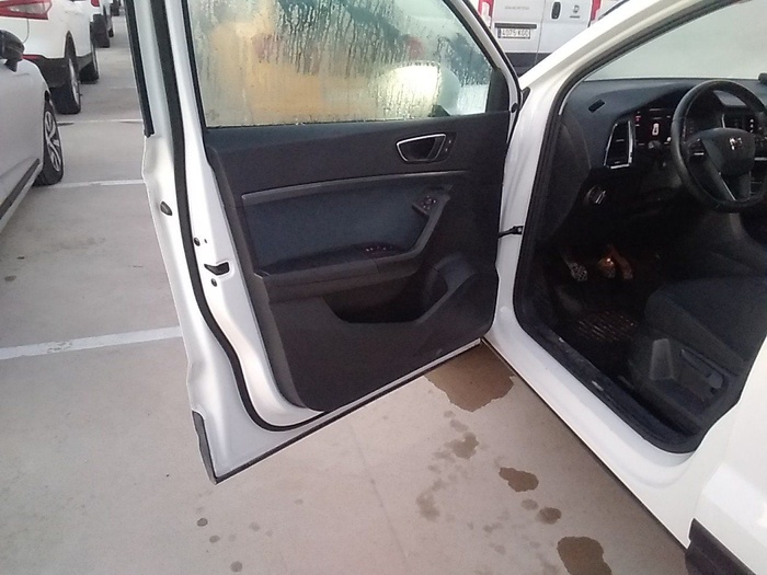 SEAT Ateca 1.0 TSI S&S Ecomotive Style 85 kW (115 CV) Vehículo usado en Madrid SEAT Ateca 1.0 TSI S&S Ecomotive Style 85 kW (115 CV) Vehículo usado en Madrid