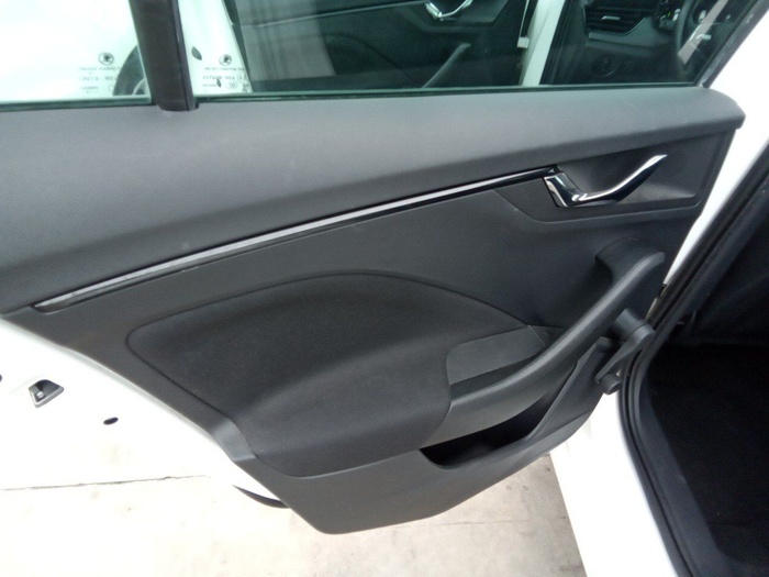 Skoda Scala 1.0 TSI Emotion 70 kW (95 CV) Vehículo usado en Madrid Skoda Scala 1.0 TSI Emotion 70 kW (95 CV) Vehículo usado en Madrid