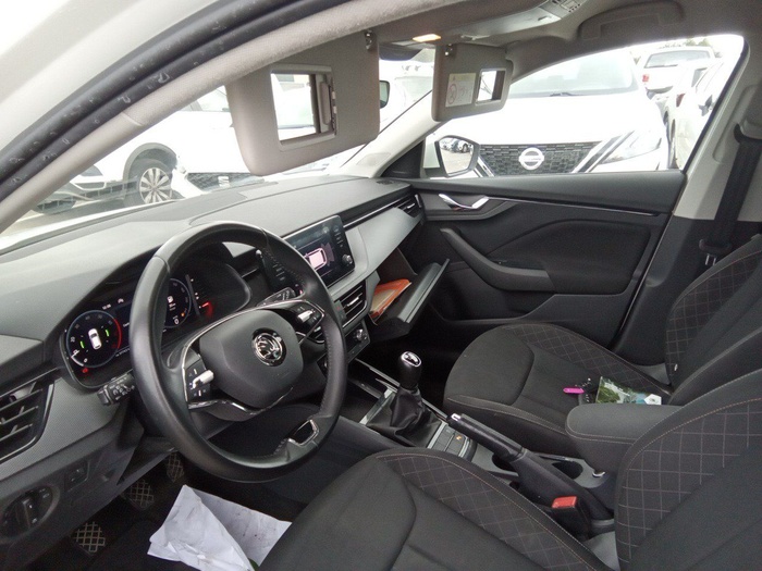 Skoda Scala 1.0 TSI Emotion 70 kW (95 CV) Vehículo usado en Madrid Skoda Scala 1.0 TSI Emotion 70 kW (95 CV) Vehículo usado en Madrid