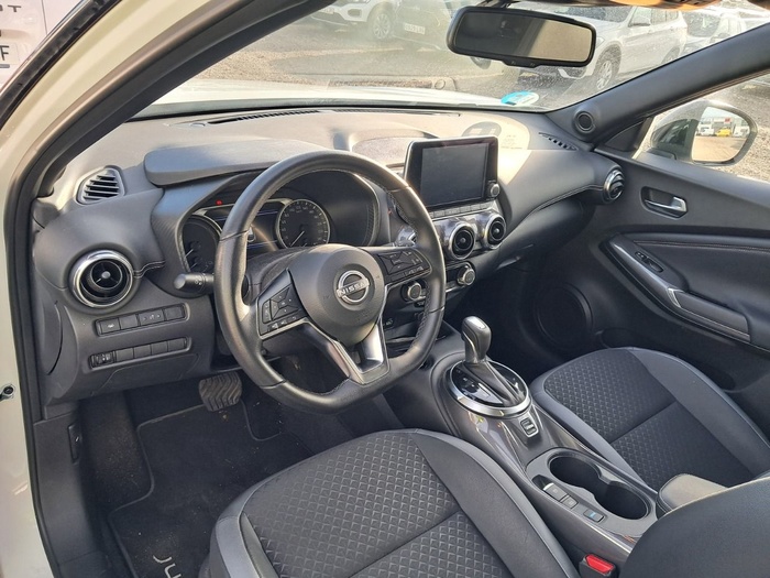 Nissan Juke Hybrid N-Design Black Auto 105 kW (143 CV) Vehículo usado en Madrid Nissan Juke Hybrid N-Design Black Auto 105 kW (143 CV) Vehículo usado en Madrid