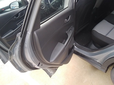 Hyundai Kona 1.0 TGDI Klass 4x2 88 kW (120 CV) 10 Hyundai Kona 1.0 TGDI Klass 4x2 88 kW (120 CV) 10