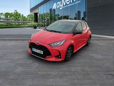 Toyota Yaris 1.5 120H Style P. Premier Edition 85 kW (116 CV) 1 Toyota Yaris 1.5 120H Style P. Premier Edition 85 kW (116 CV) 1