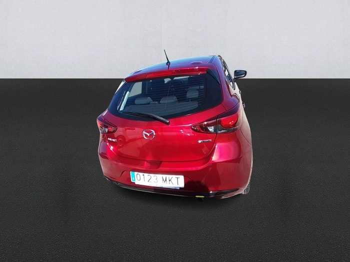 Mazda Mazda 2 1.5 e-SKYACTIV G Center-Line 66 kW (90 CV) Vehículo usado en Madrid Mazda Mazda 2 1.5 e-SKYACTIV G Center-Line 66 kW (90 CV) Vehículo usado en Madrid