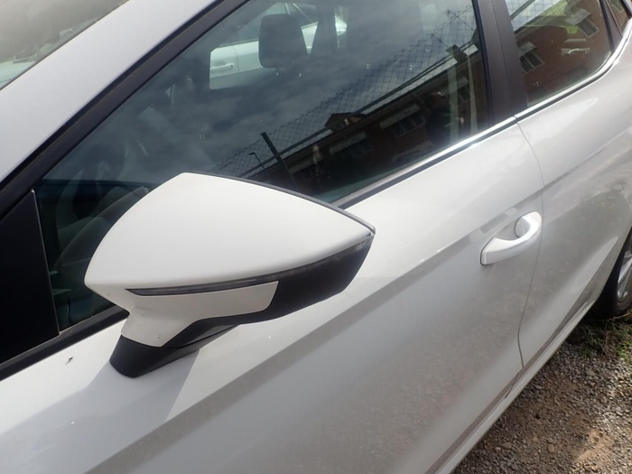 SEAT Ibiza 1.0 TSI Style Plus 81 kW (110 CV) Vehículo usado en Madrid SEAT Ibiza 1.0 TSI Style Plus 81 kW (110 CV) Vehículo usado en Madrid