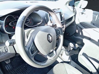 Renault Clio Limited dCi 55 kW (75 CV) 7 Renault Clio Limited dCi 55 kW (75 CV) 7