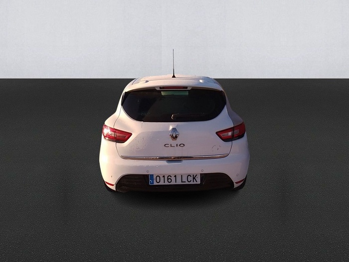 Renault Clio Limited dCi 55 kW (75 CV) Vehículo usado en Madrid Renault Clio Limited dCi 55 kW (75 CV) Vehículo usado en Madrid