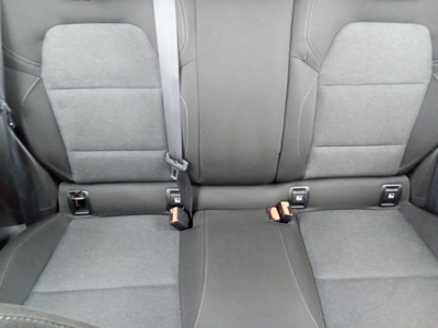 Renault Clio Equilibre Blue dCi 74 kW (100 CV) 9 Renault Clio Equilibre Blue dCi 74 kW (100 CV) 9