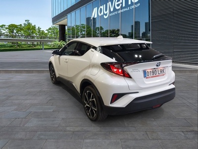 Toyota C-HR 1.8 125H Advance 90 kW (122 CV) 6 Toyota C-HR 1.8 125H Advance 90 kW (122 CV) 6