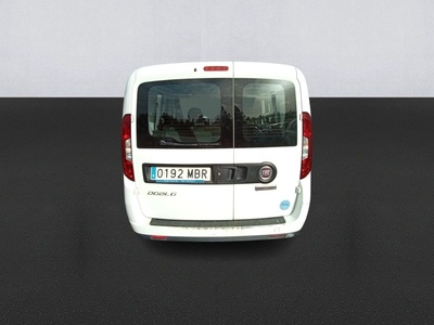 Fiat Dobló Combi 1.6 Multijet N1 SX 77 kW (105 CV) 5 Fiat Dobló Combi 1.6 Multijet N1 SX 77 kW (105 CV) 5