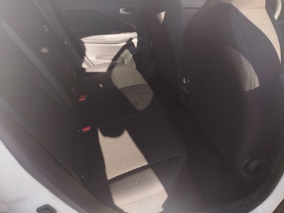 Nissan Juke DIG-T Acenta 84 kW (114 CV) 10 Nissan Juke DIG-T Acenta 84 kW (114 CV) 10