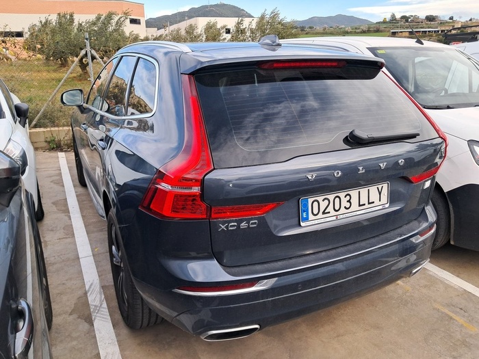 Volvo XC60 T6 Recharge Inscription AWD Auto 250 kW (340 CV) Vehículo usado en Madrid Volvo XC60 T6 Recharge Inscription AWD Auto 250 kW (340 CV) Vehículo usado en Madrid