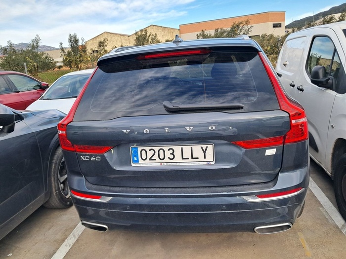 Volvo XC60 T6 Recharge Inscription AWD Auto 250 kW (340 CV) Vehículo usado en Madrid Volvo XC60 T6 Recharge Inscription AWD Auto 250 kW (340 CV) Vehículo usado en Madrid