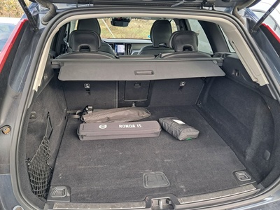 Volvo XC60 T6 Recharge Inscription AWD Auto 250 kW (340 CV) 10 Volvo XC60 T6 Recharge Inscription AWD Auto 250 kW (340 CV) 10