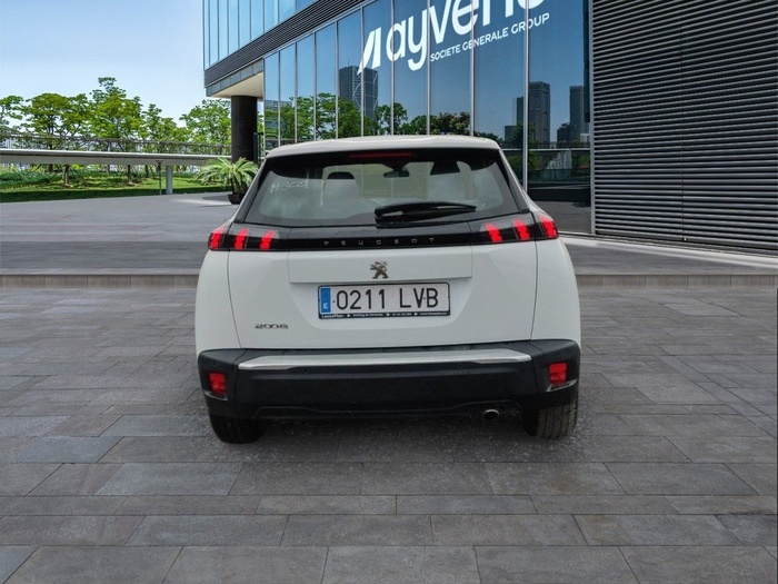 Peugeot 2008 BlueHDi 110 S&S Active 81 kW (110 CV) Vehículo usado en Madrid Peugeot 2008 BlueHDi 110 S&S Active 81 kW (110 CV) Vehículo usado en Madrid