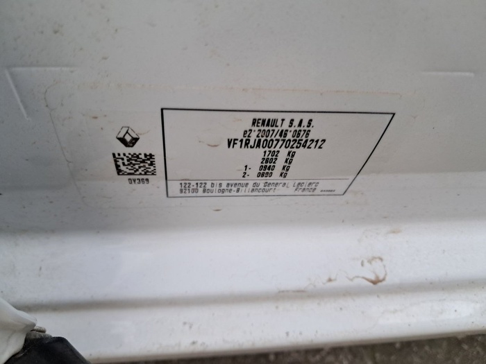 Renault Clio Equilibre Blue dCi 74 kW (100 CV) Vehículo usado en Madrid Renault Clio Equilibre Blue dCi 74 kW (100 CV) Vehículo usado en Madrid